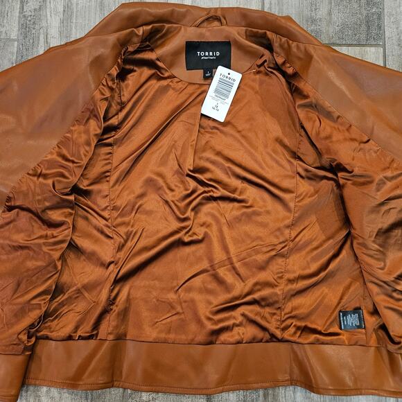 Torrid Faux Leather Asymmetrical Moto Jacket Womens 1X NEW Biker - Picture 9 of 13